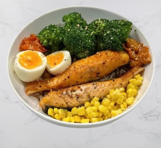 Salmon broccoli salad bowl